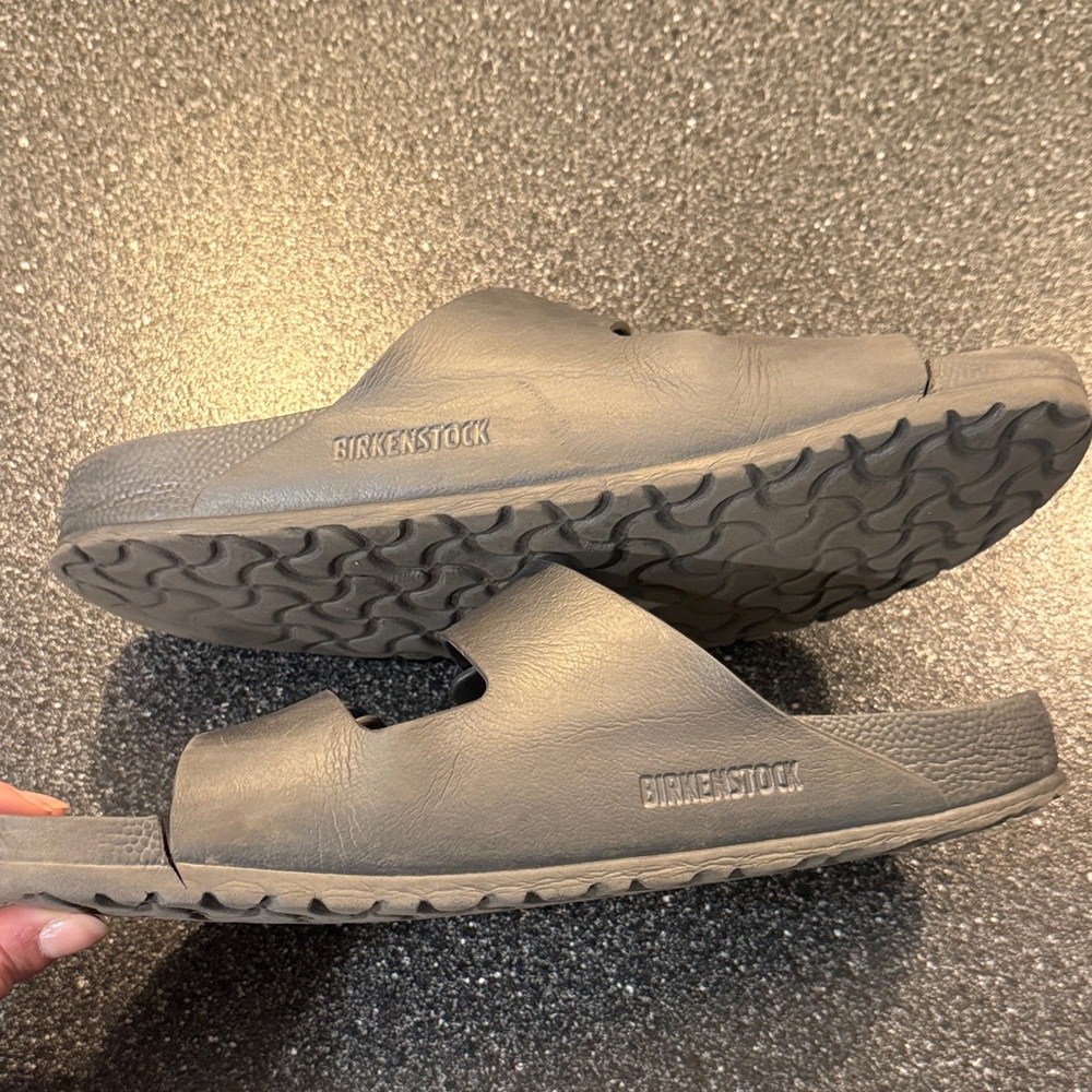 Birkenstock Metallic Silver Double Strap Slide - size 11 - Picture 5 of 6